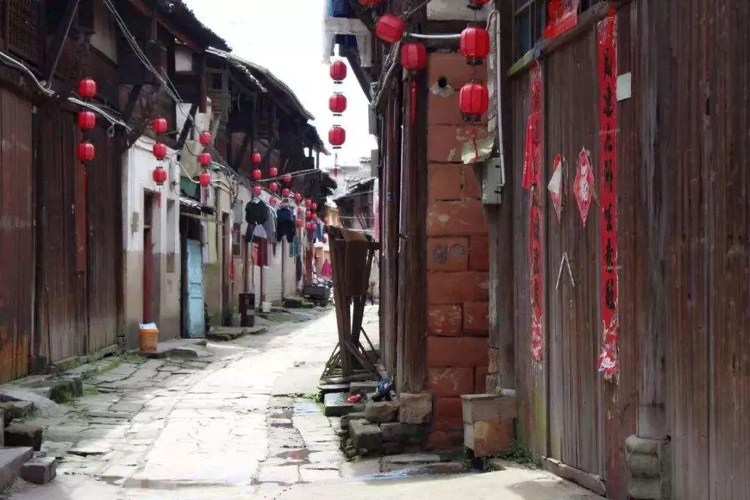 无痕之美：腔镜甲状腺手术在甲状腺癌治疗中的突破